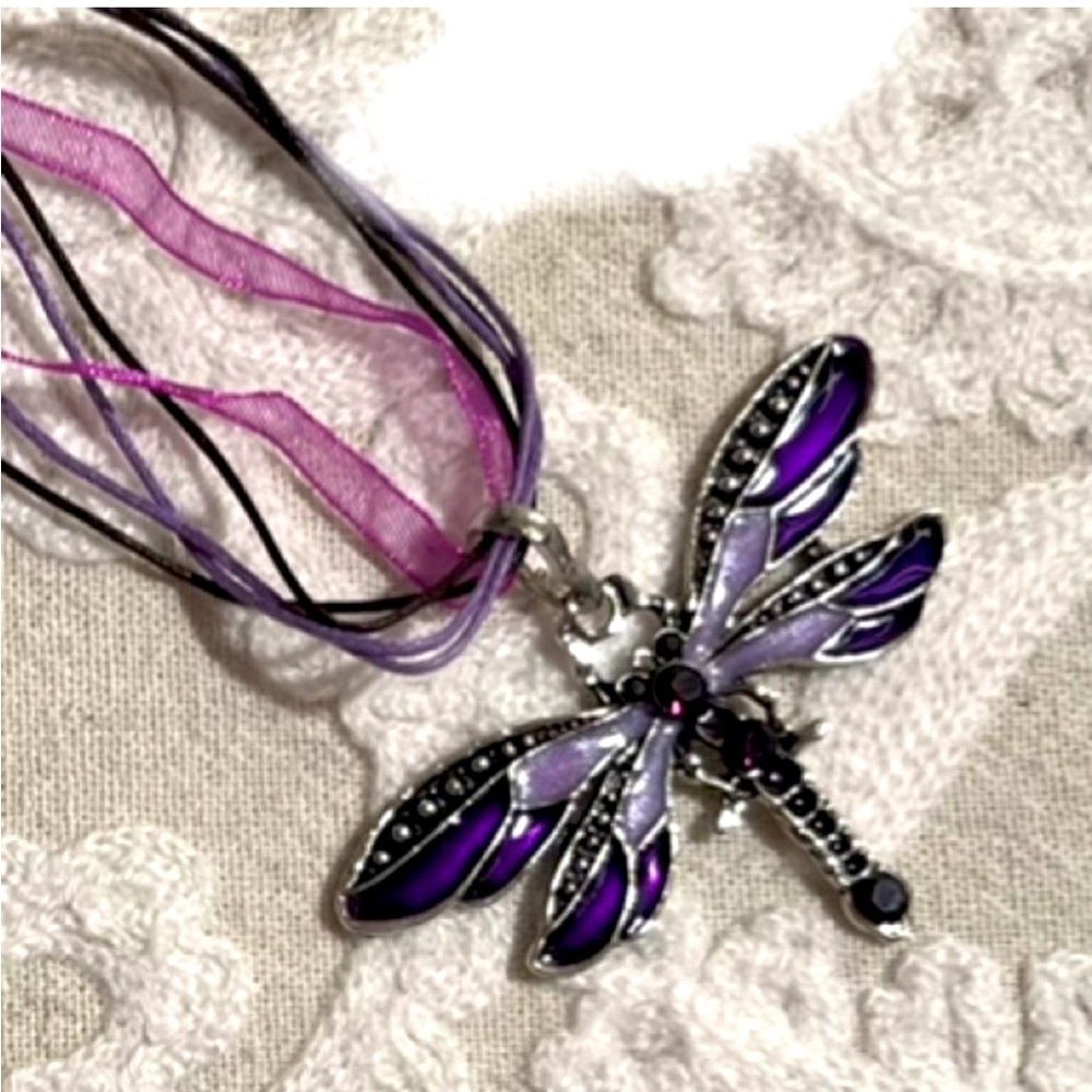 DRAGONFLY CHARM NECKLACE purple NWT